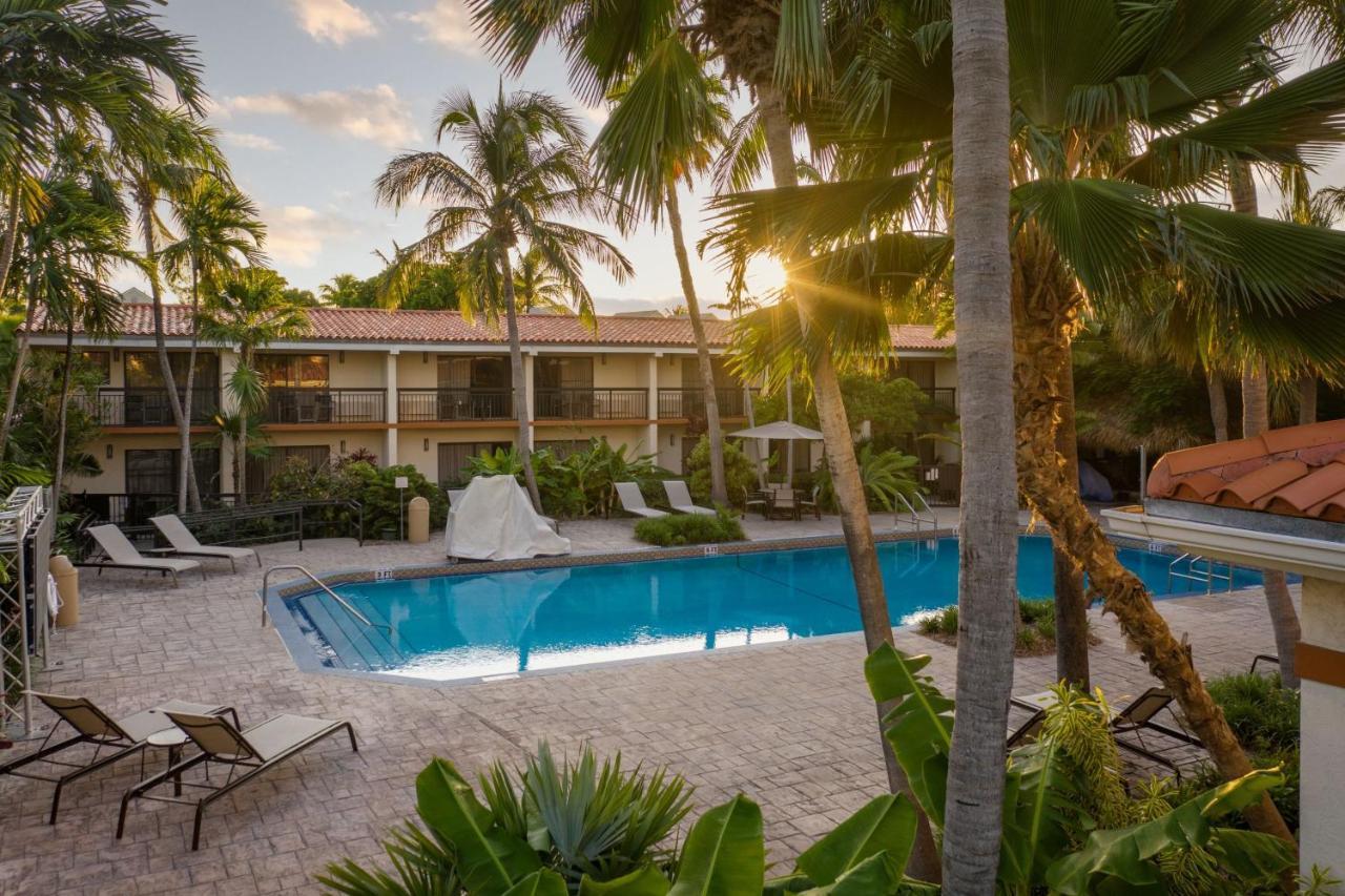 Courtyard By Marriott Key West Waterfront Hotel Ngoại thất bức ảnh