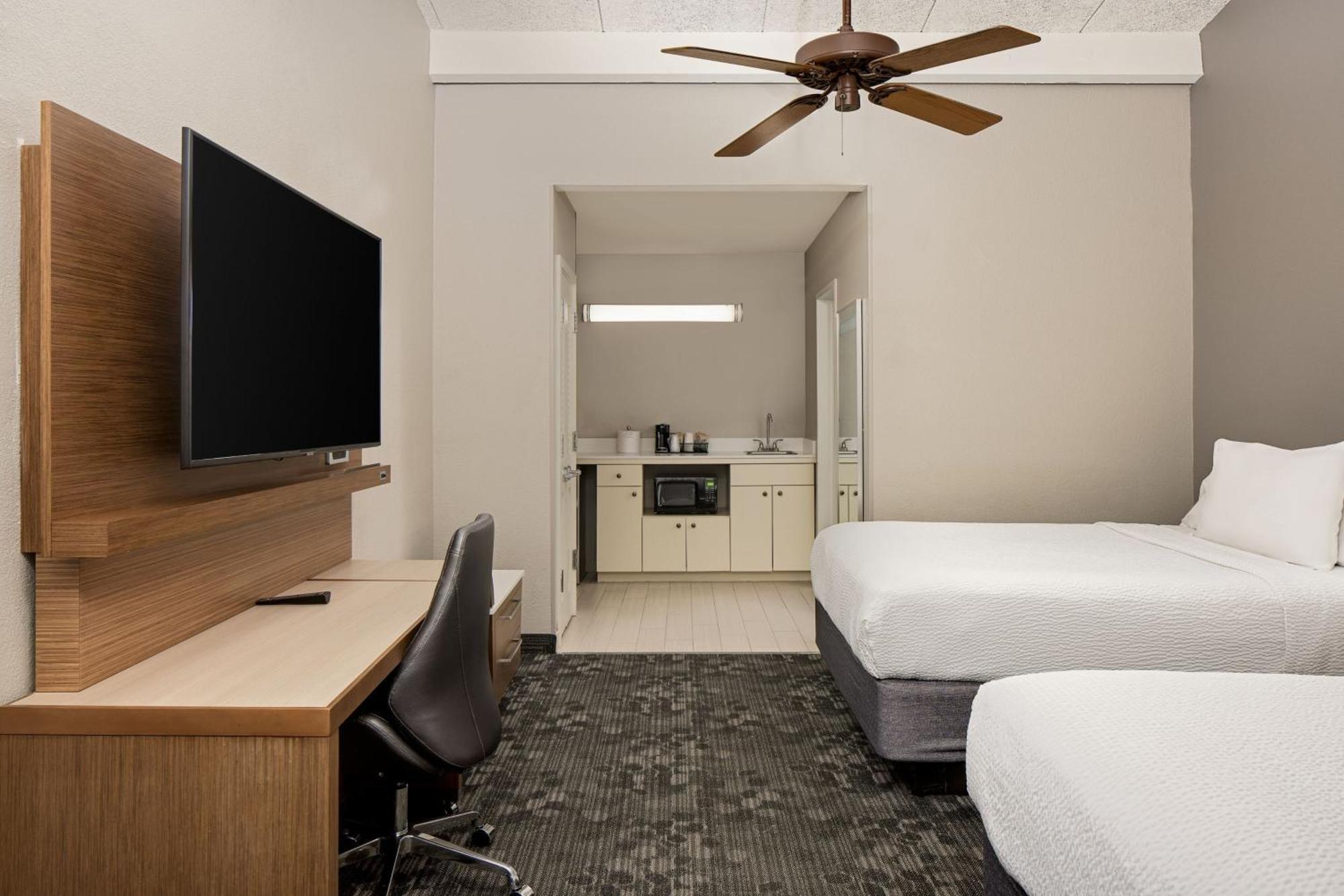 Courtyard By Marriott Key West Waterfront Hotel Ngoại thất bức ảnh