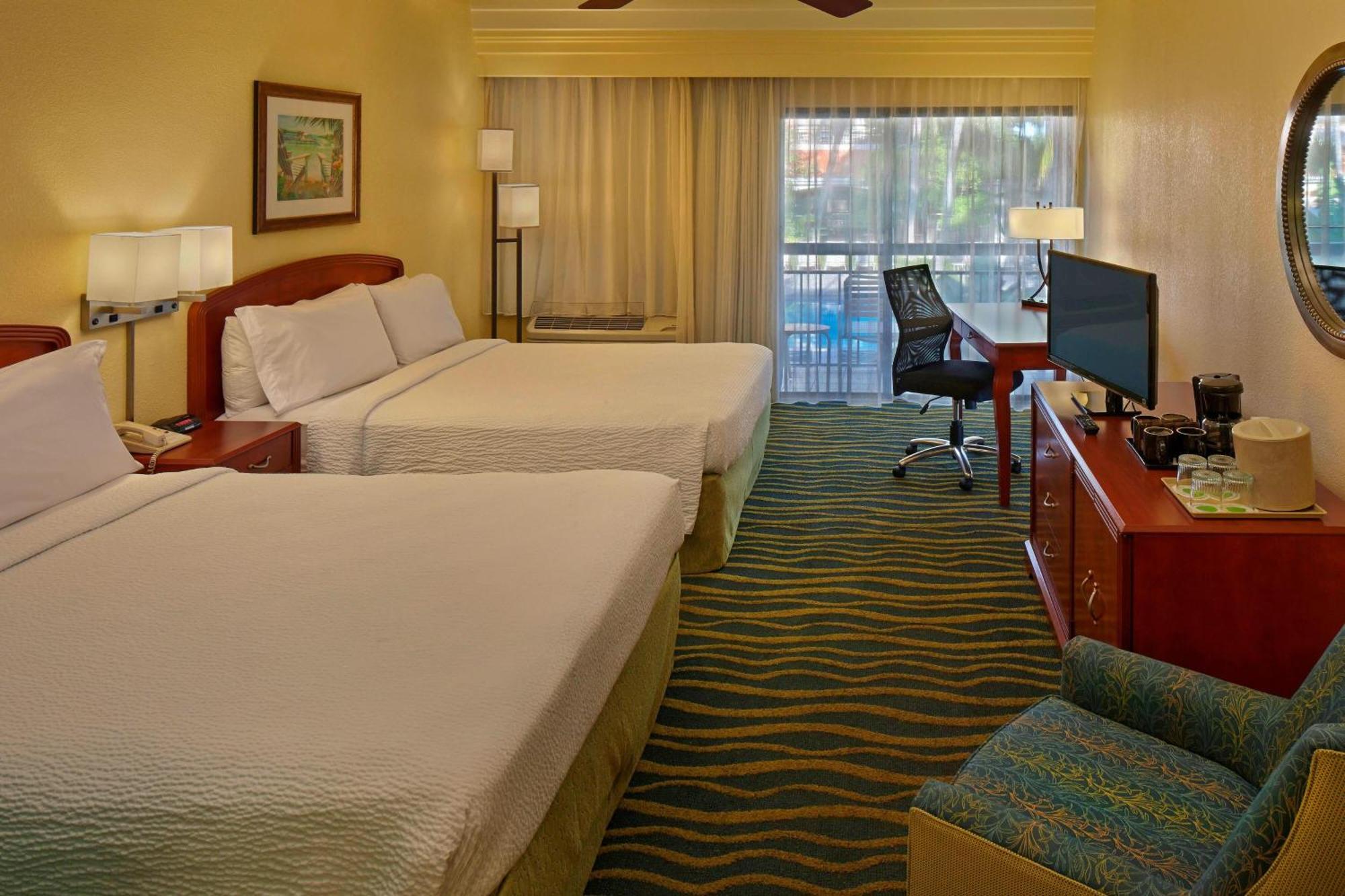 Courtyard By Marriott Key West Waterfront Hotel Ngoại thất bức ảnh