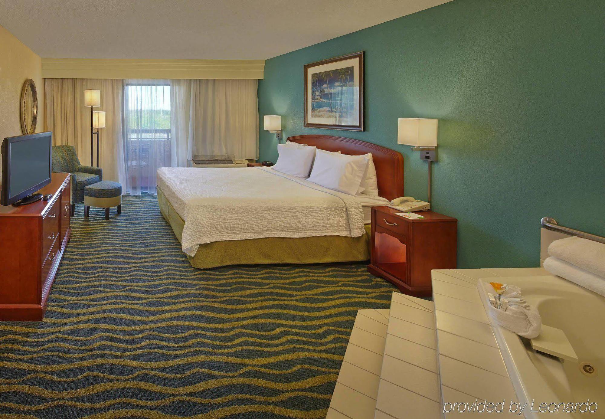 Courtyard By Marriott Key West Waterfront Hotel Ngoại thất bức ảnh