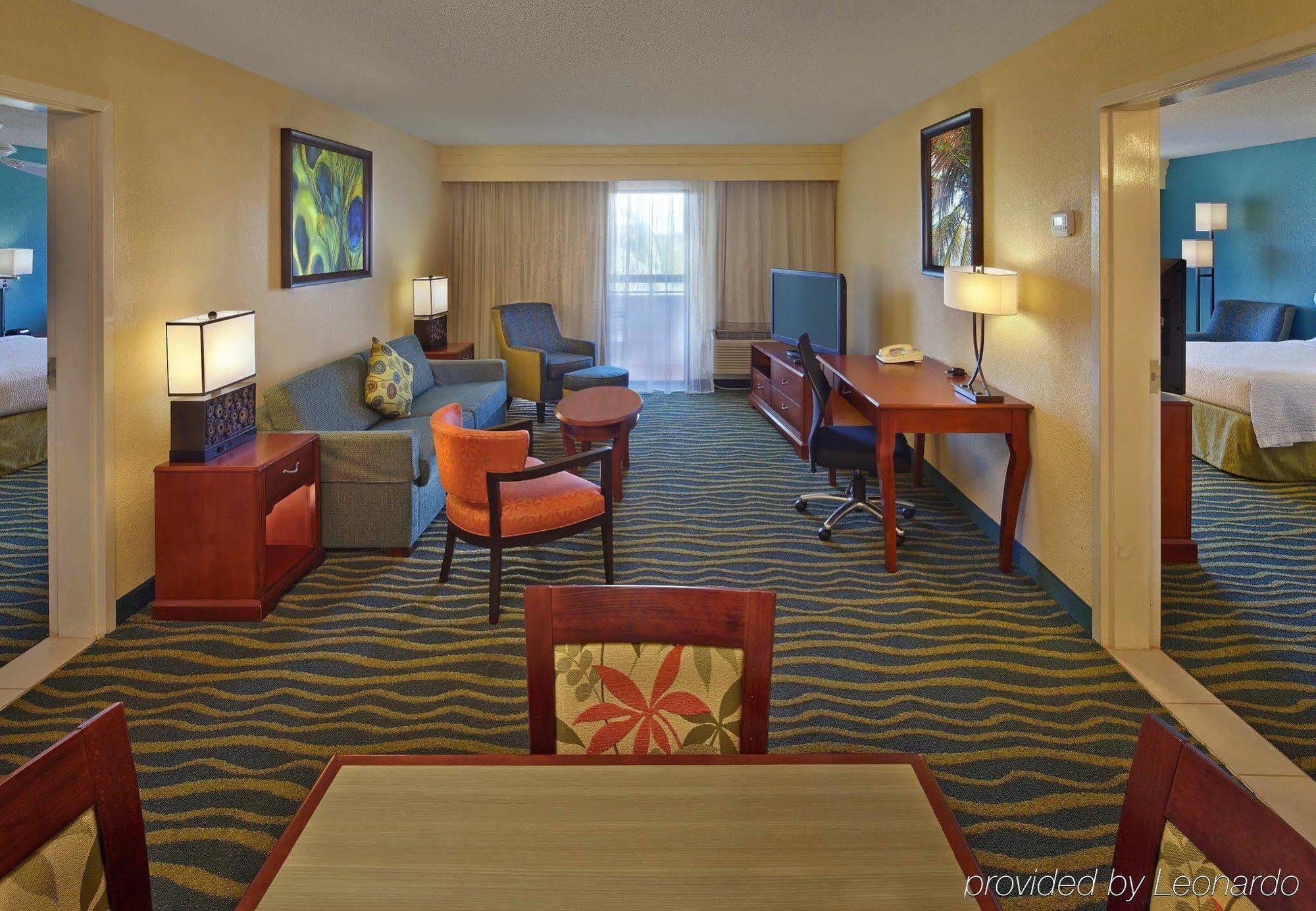 Courtyard By Marriott Key West Waterfront Hotel Ngoại thất bức ảnh